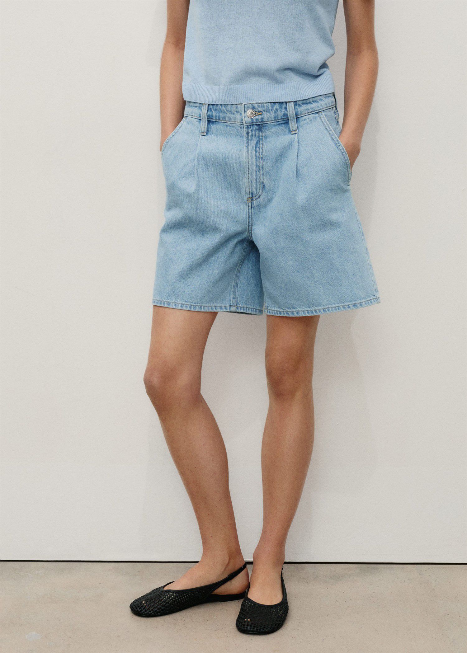 Mid-rise denim bermuda shorts with
