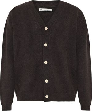 Souffl&eacute; yarn cardigan