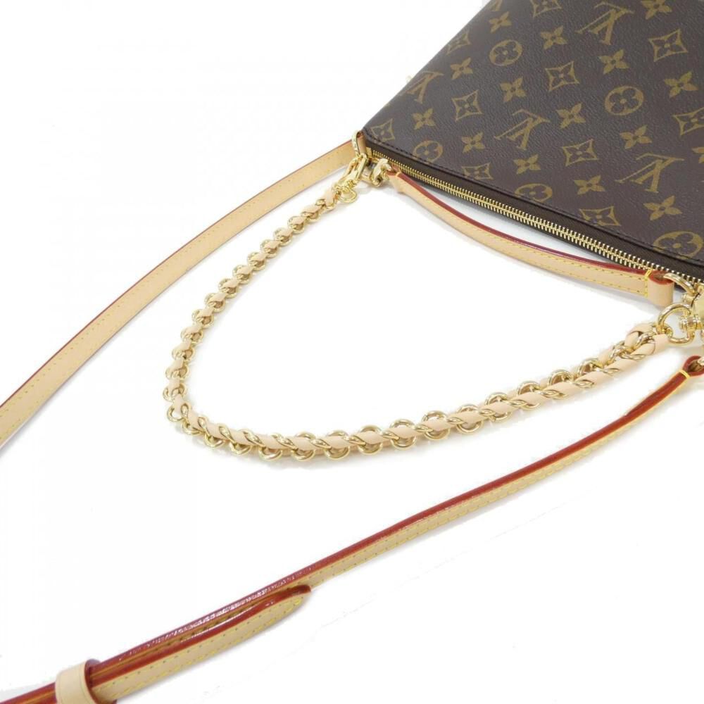 Louis Vuitton Shoulder Bags