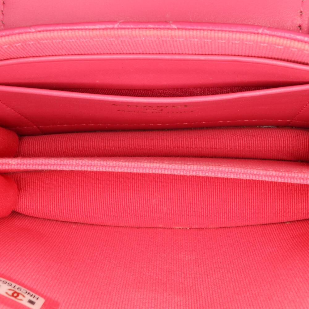 Chanel Wallet On Chain