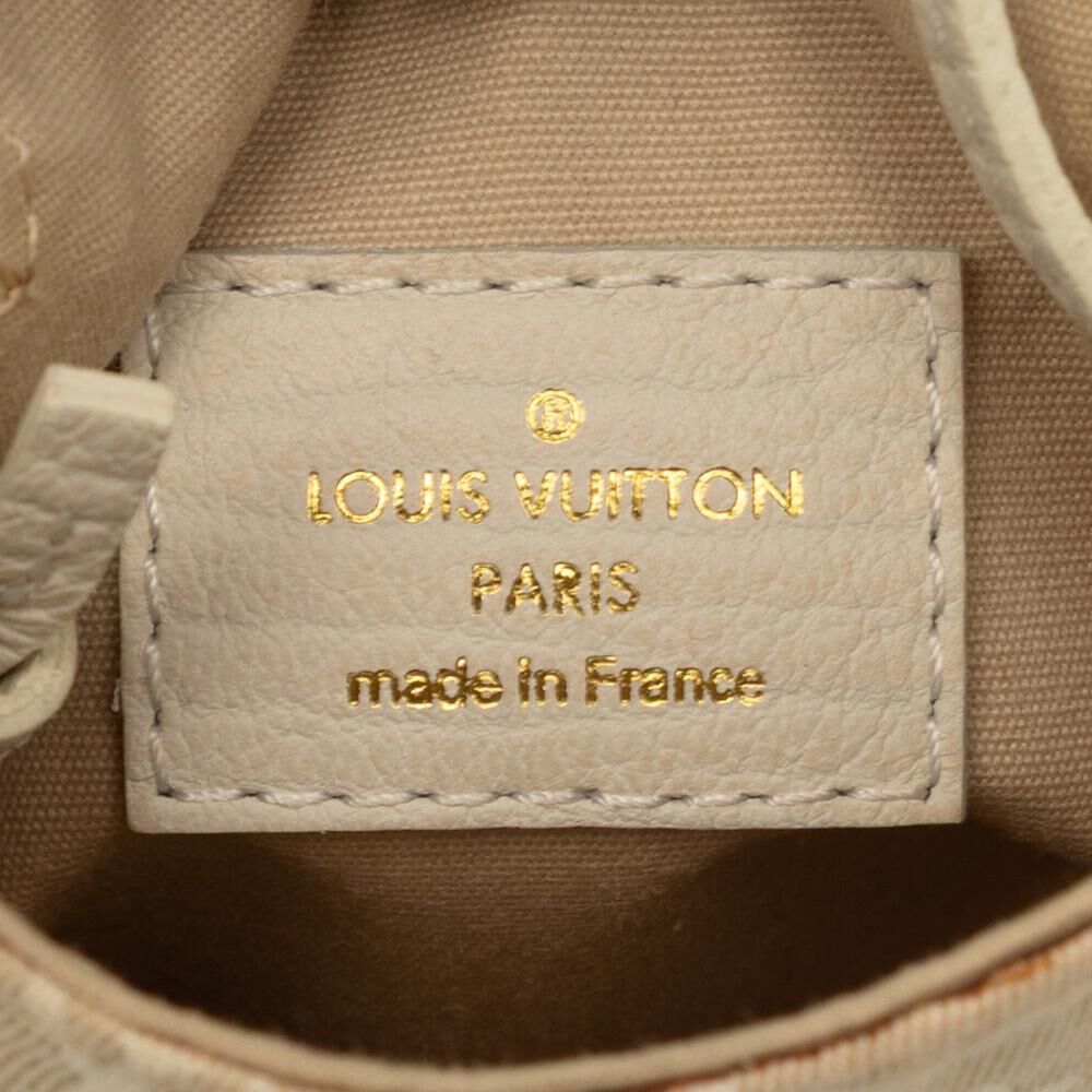 Louis Vuitton Shoulder Bags