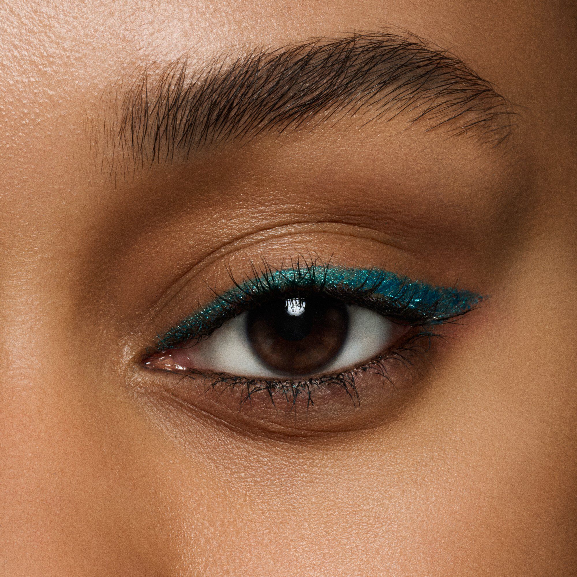 Kajal Excess Longwear Smoky Eyeliner