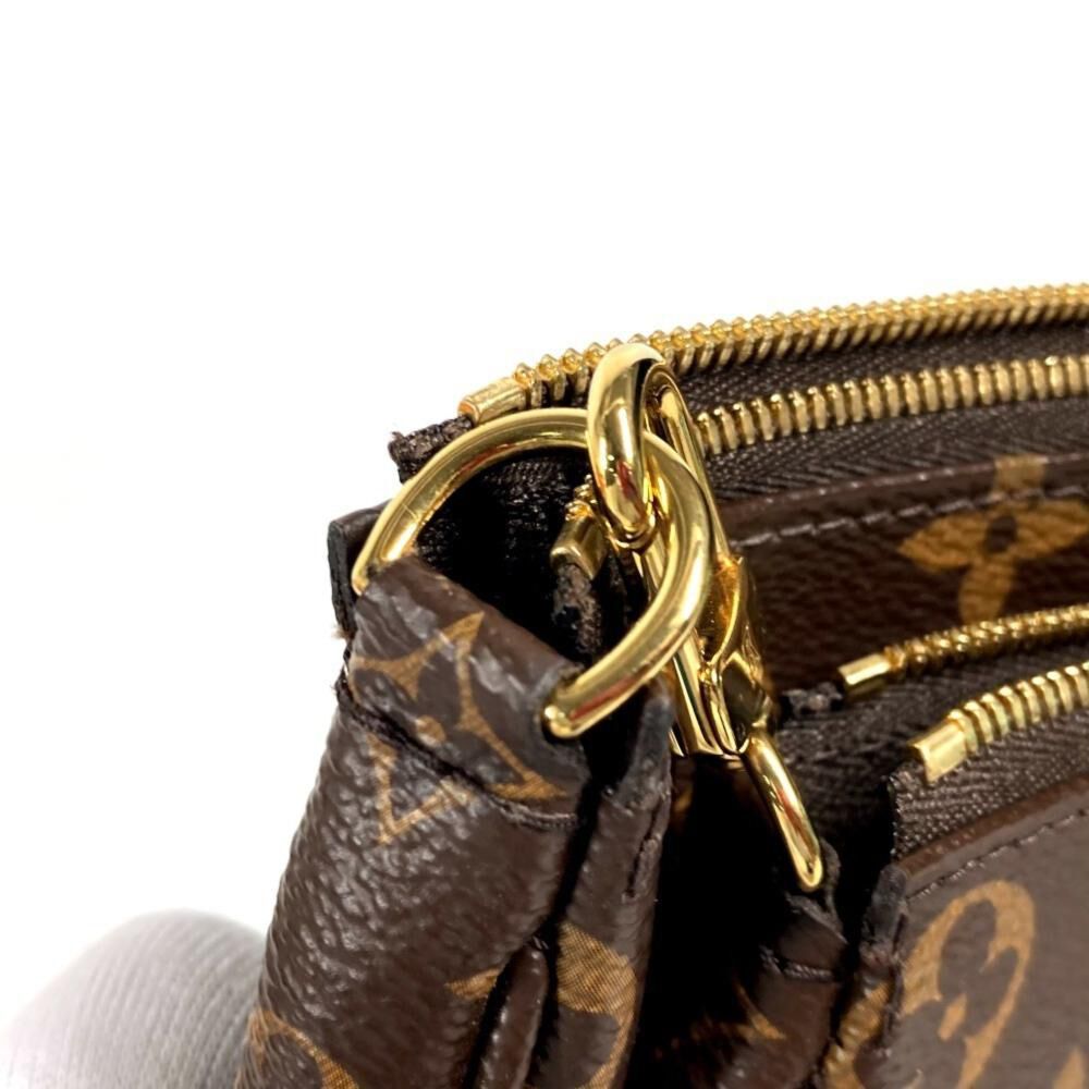 Louis Vuitton Pochette Accessoires