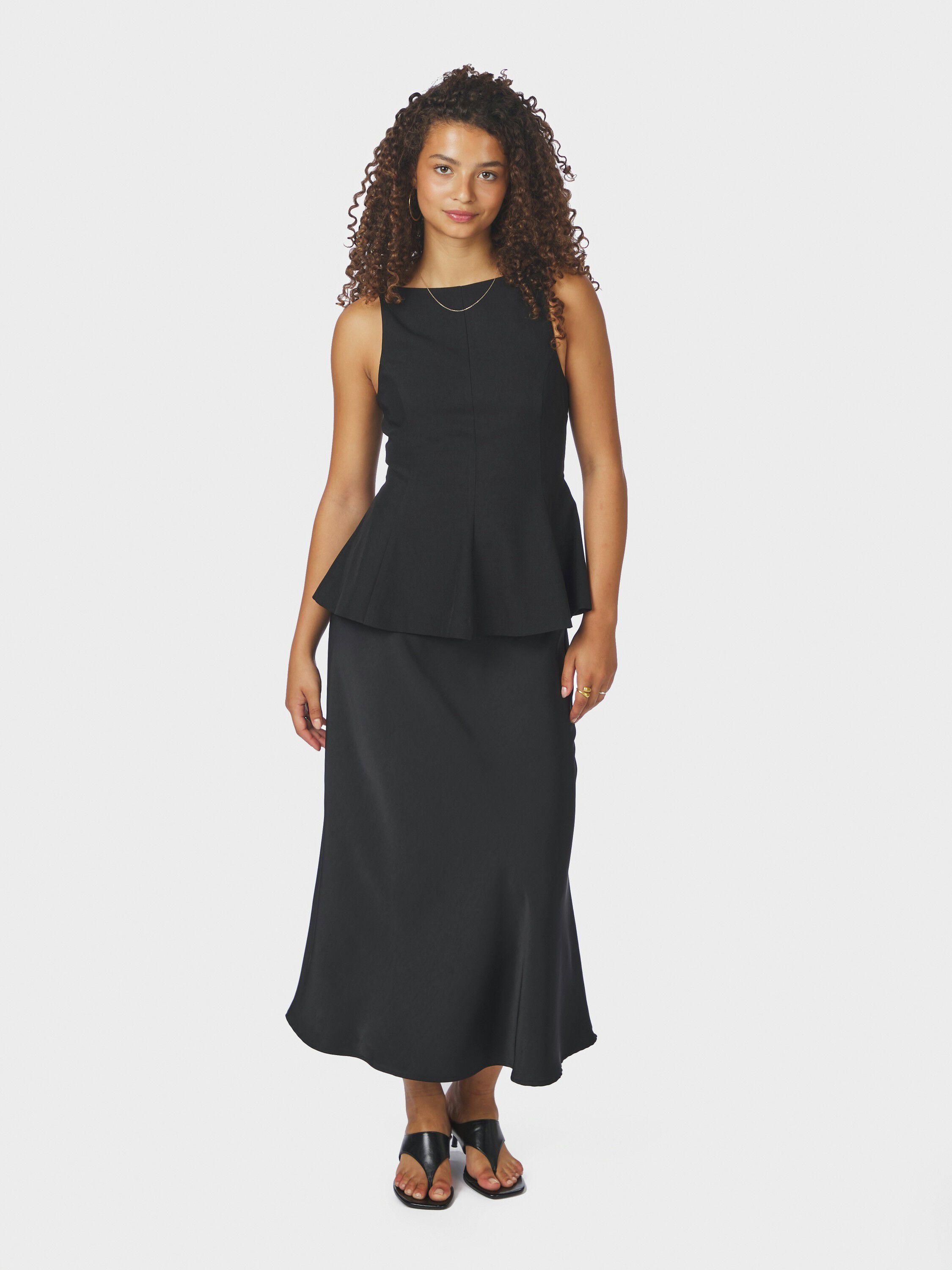 Agape Structure Tie Top