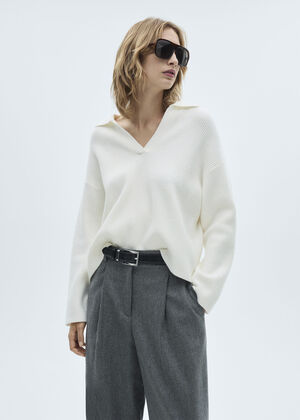 Polo-neck knitted sweater