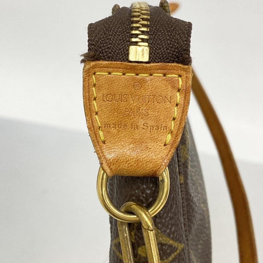 Louis Vuitton Pochette Accessoires