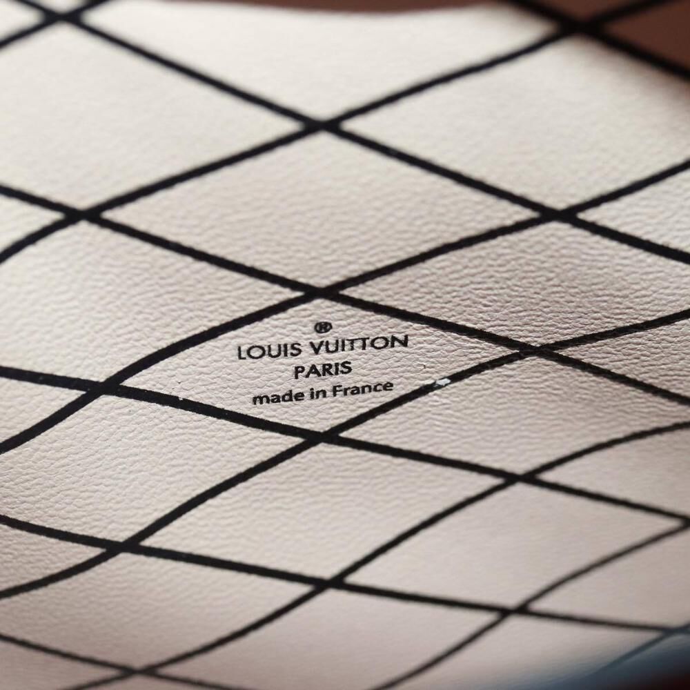 Louis Vuitton Clutch