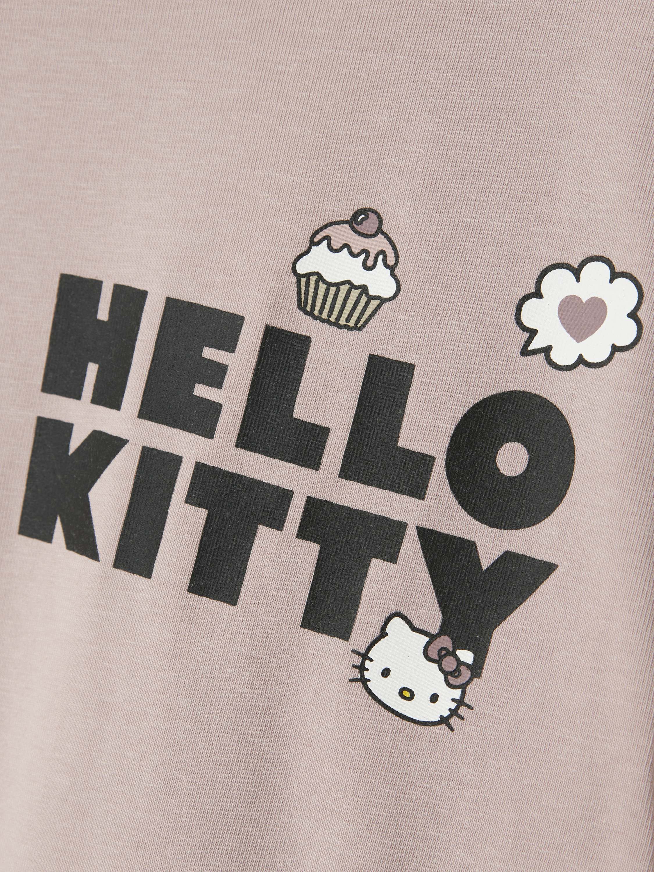 NKFAKIBO HELLOKITTY SS NREG TOP BOX