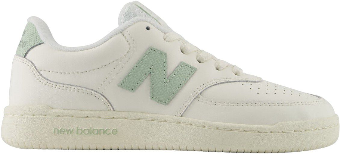 80 Sneakers