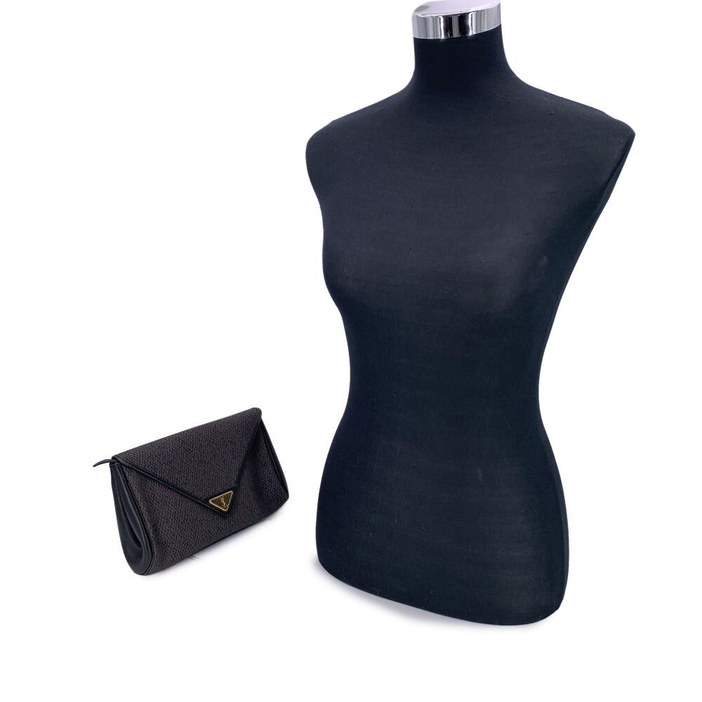 Yves Saint Laurent Clutch