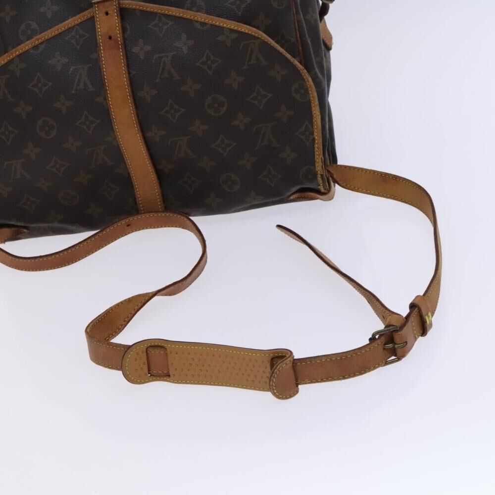 Louis Vuitton Saumur