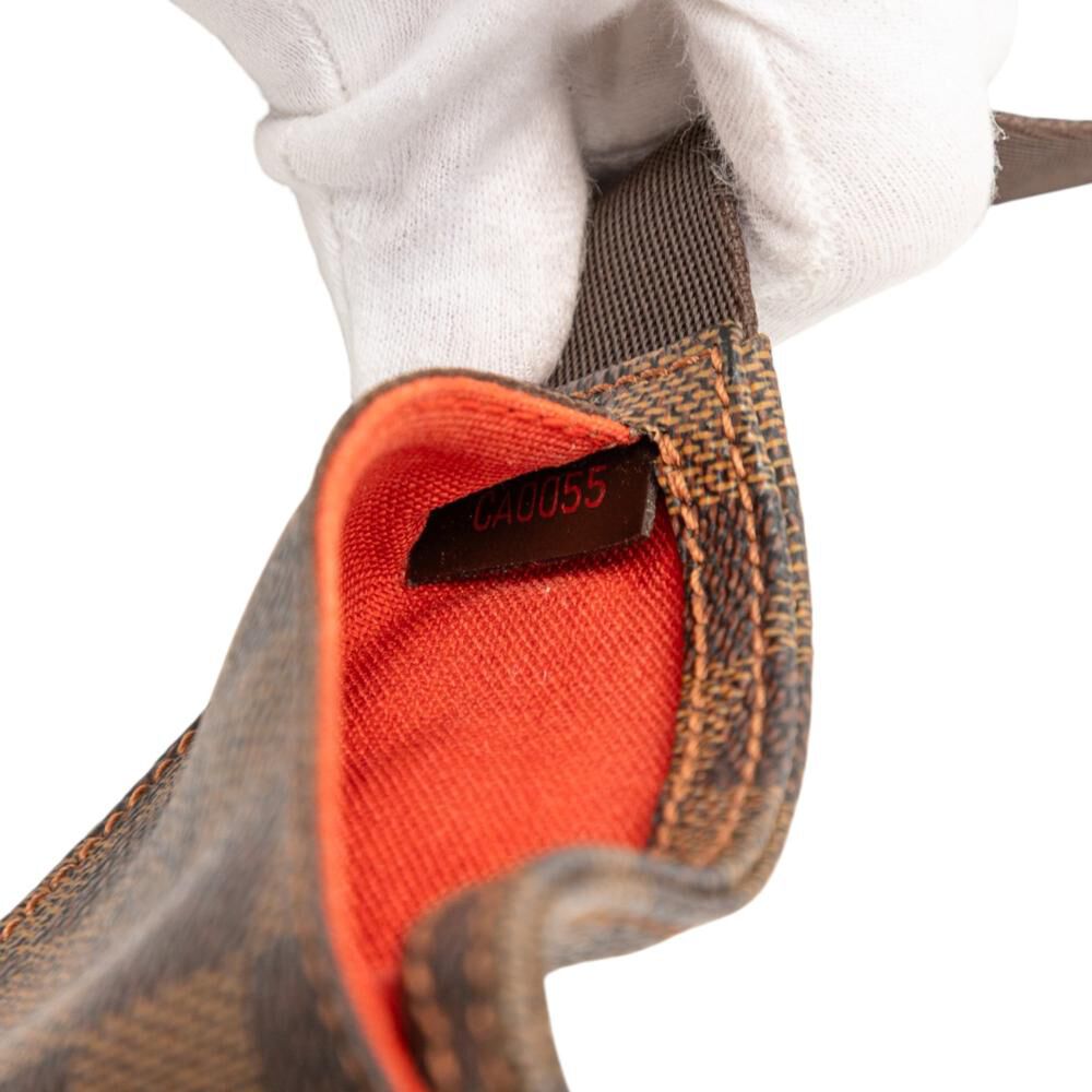 Louis Vuitton Shoulder Bags