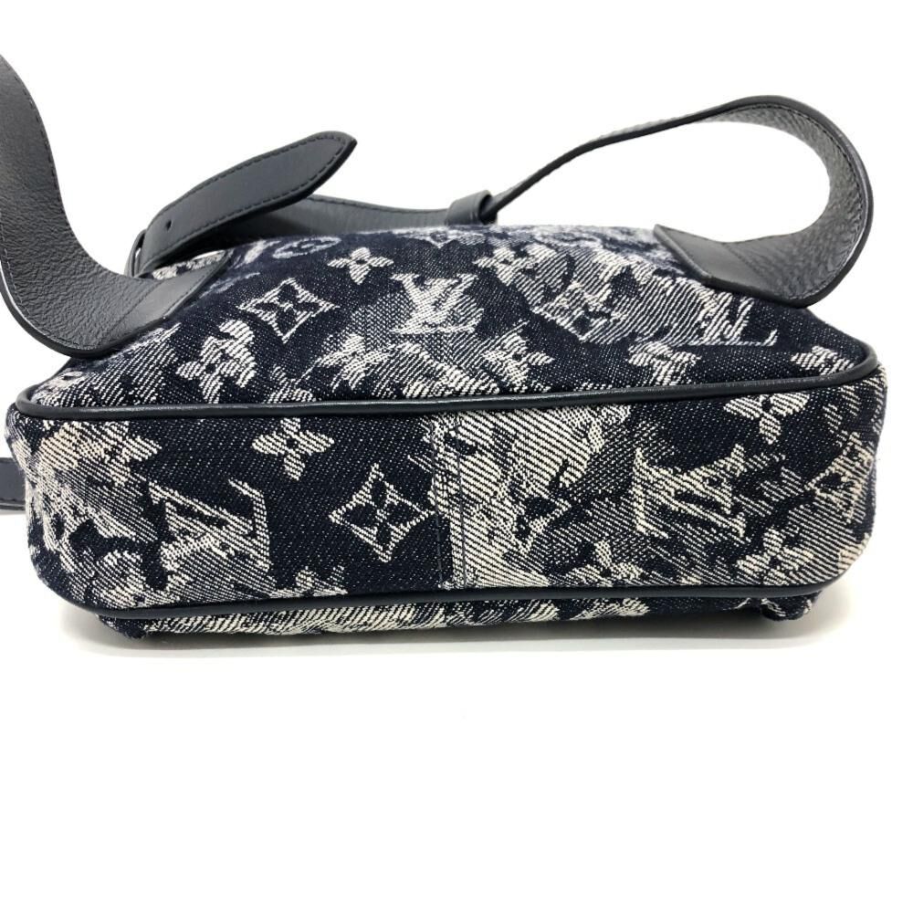 Louis Vuitton Bumbag