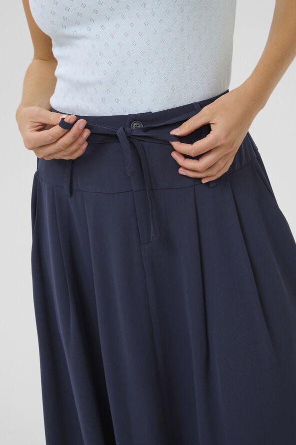KAillis Skirt