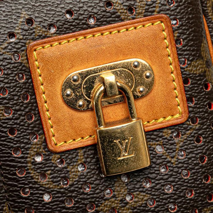 Louis Vuitton Pochette Accessoires