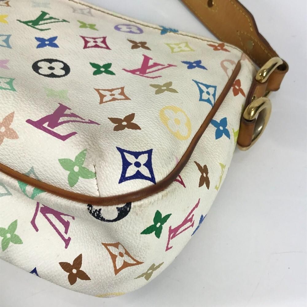 Louis Vuitton Shoulder Bags