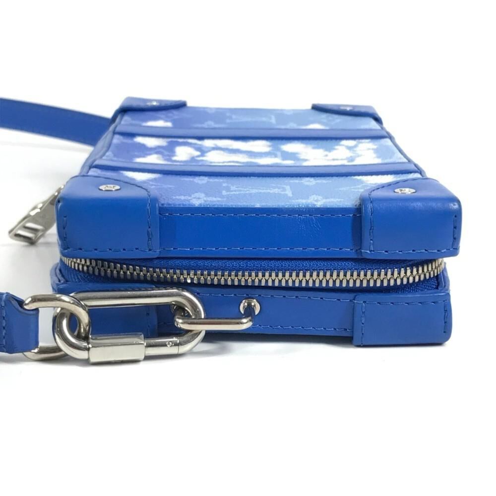 Louis Vuitton Clutch