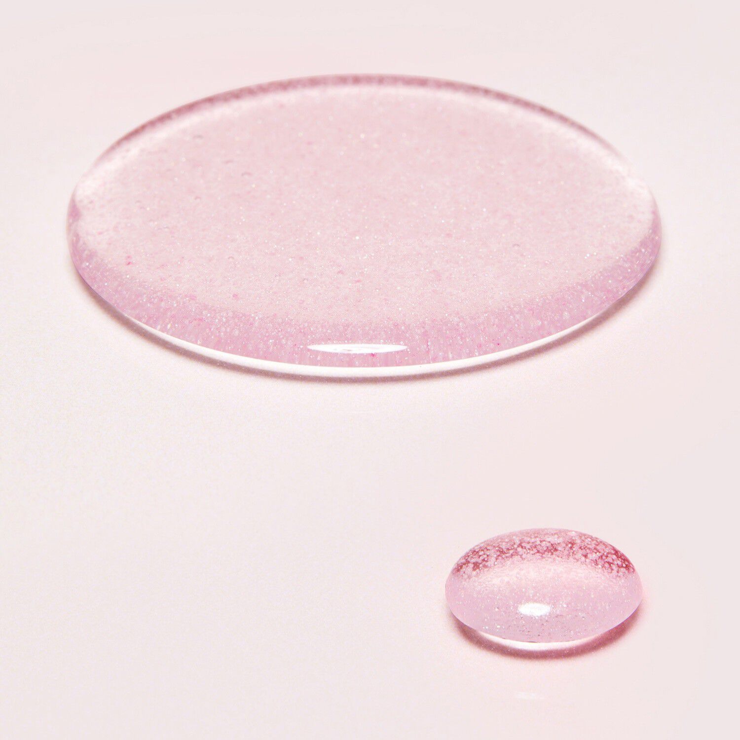 Glowy Makeup Serum - Gl&oslash;dgivende base som serum