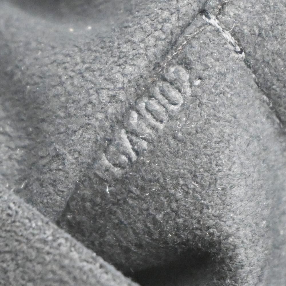 Louis Vuitton Messenger