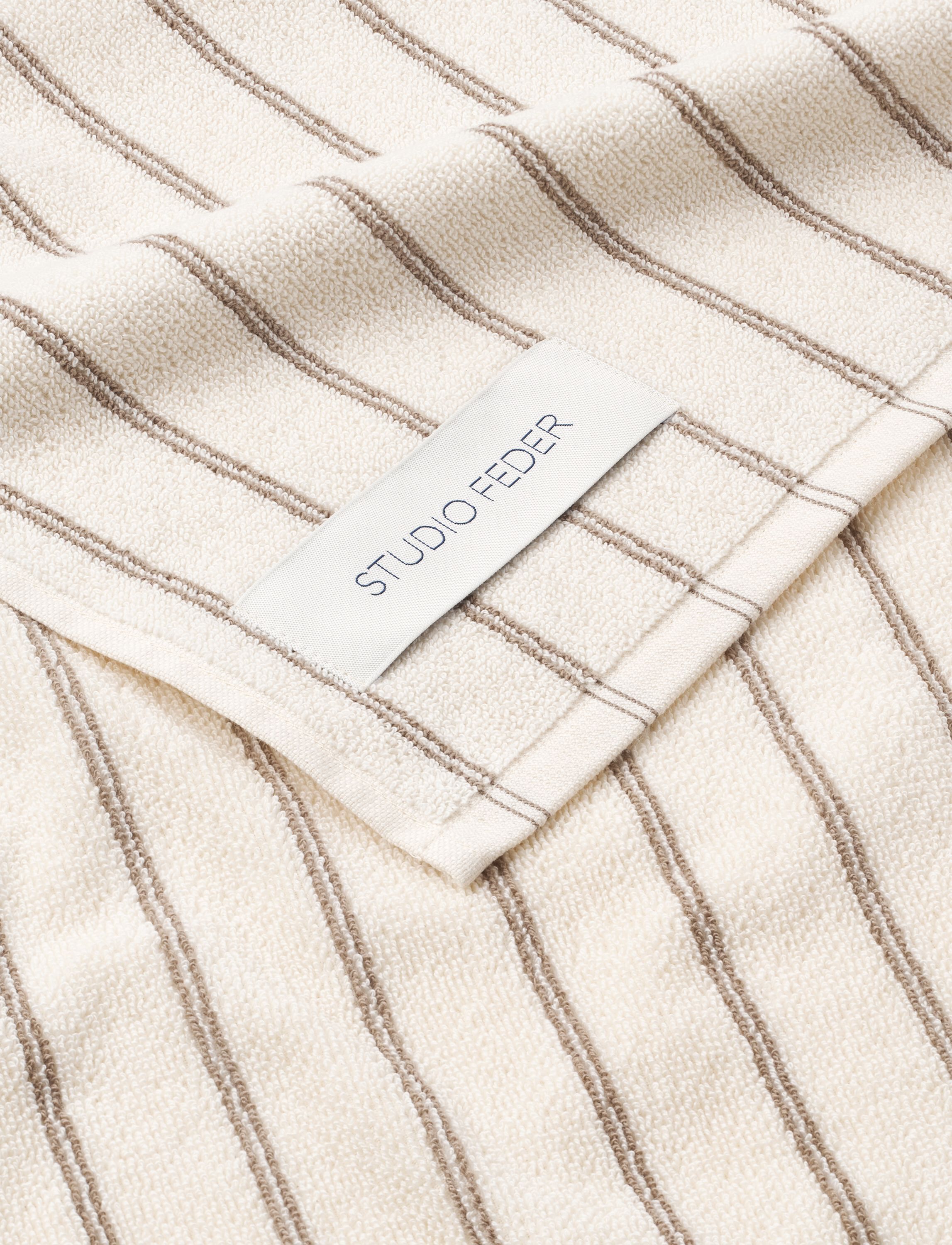UNA TOWEL