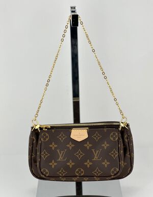 Louis Vuitton Pochette Accessoires