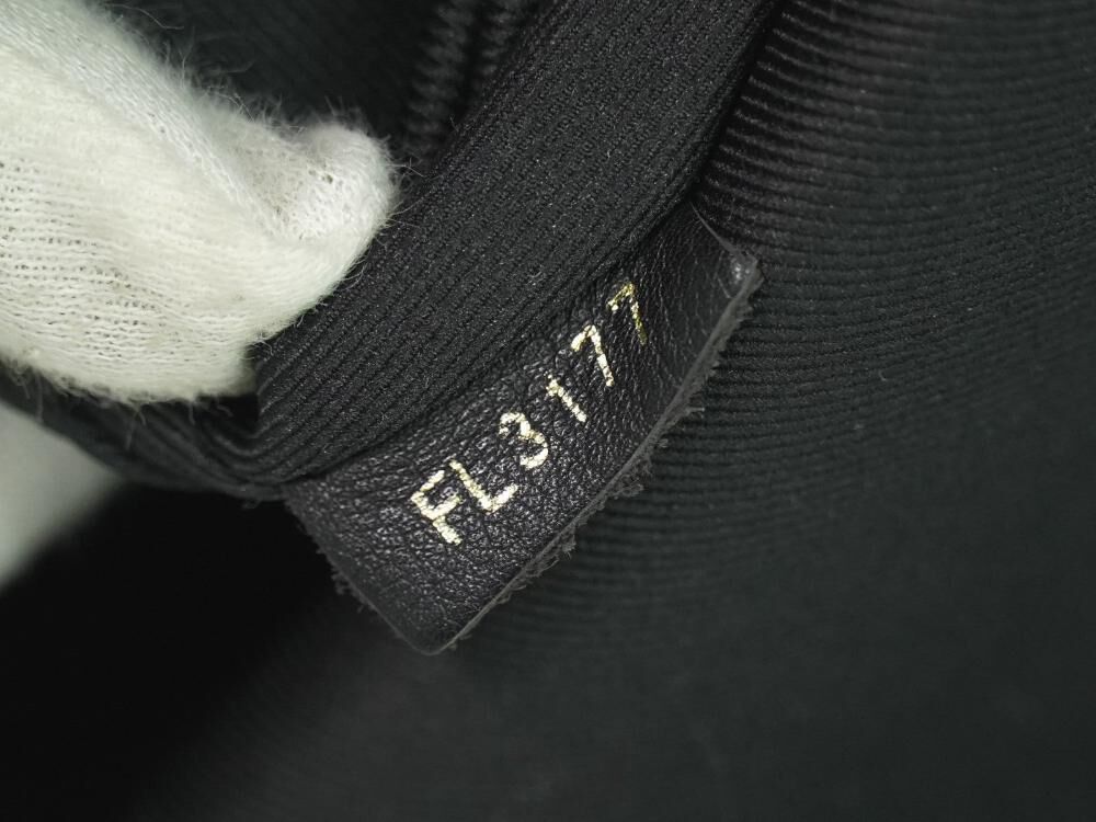 Louis Vuitton Palm Springs