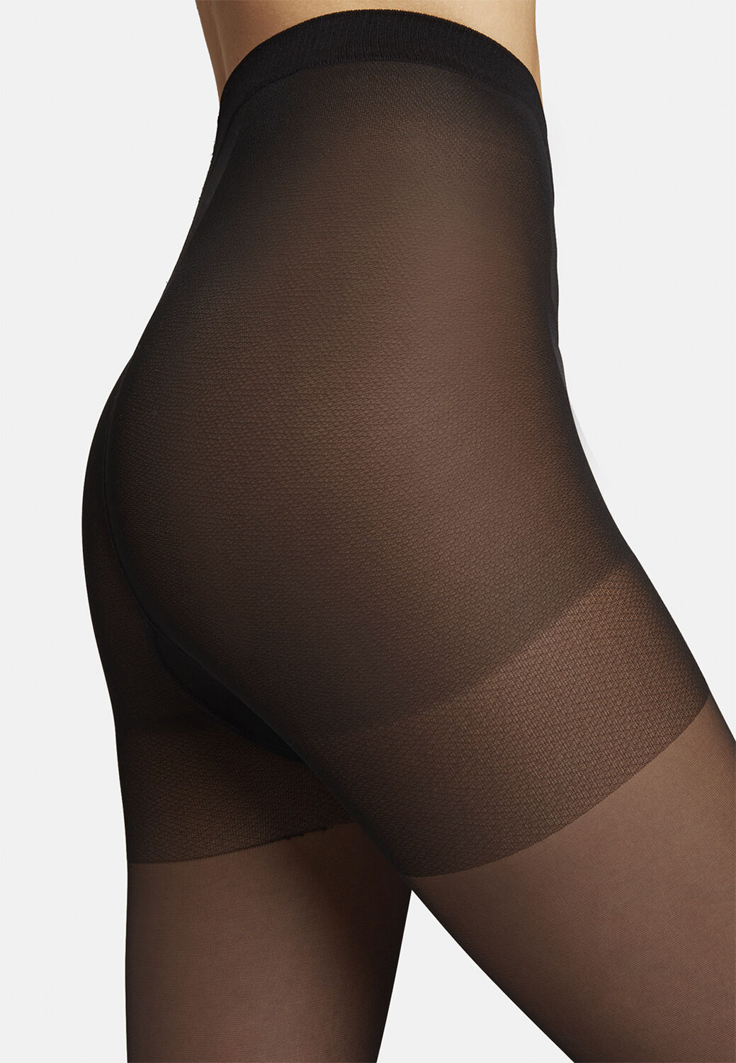 Miss W 30 leg support