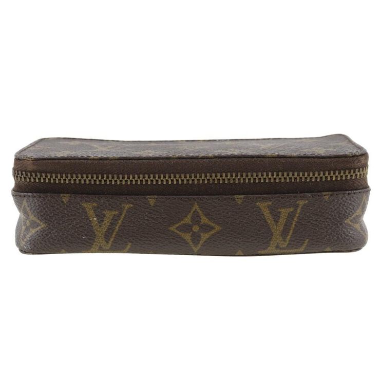 Louis Vuitton Pouch
