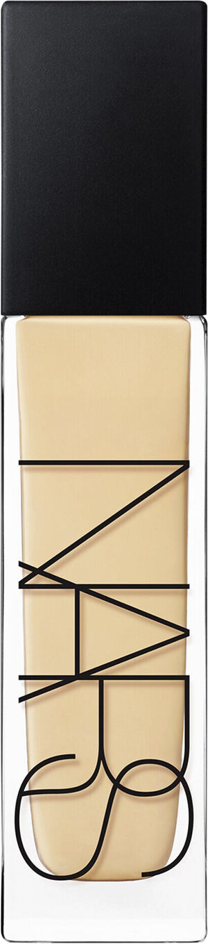 Natural Radiant - Longwear Foundation