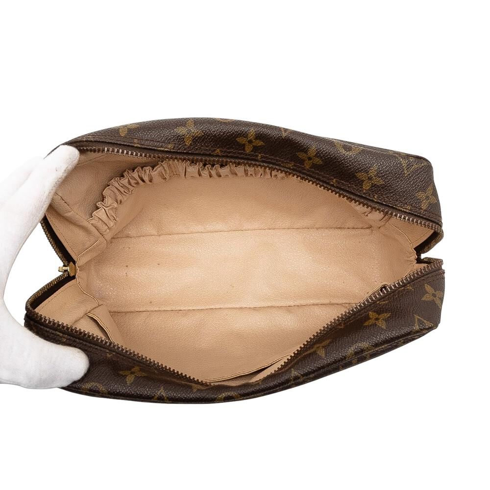 Louis Vuitton Trousse Toilette