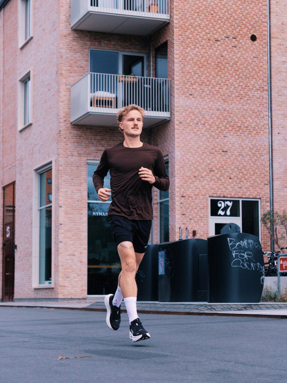 Ground Tech Light Lang&aelig;rmet L&oslash;be T-shirt