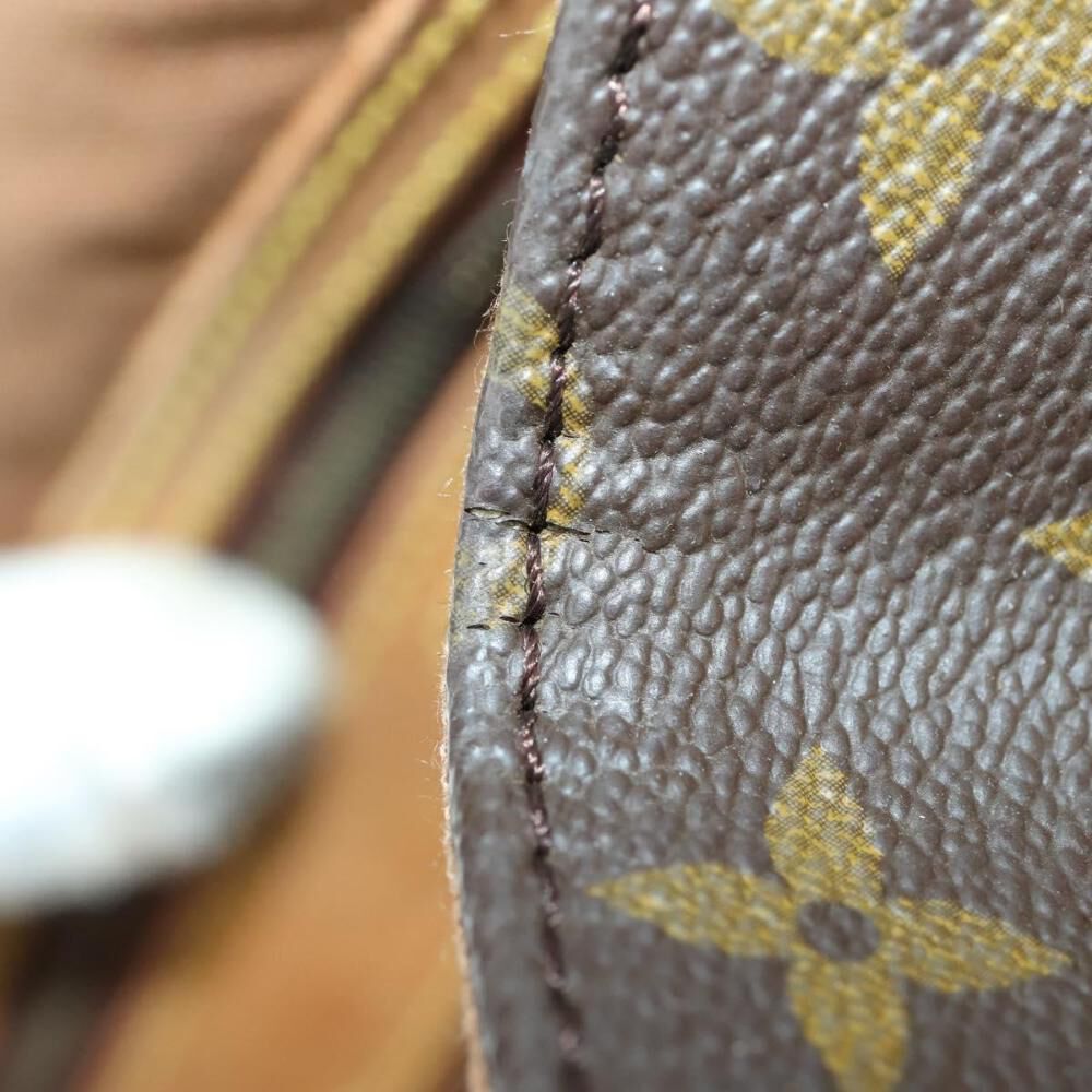 Louis Vuitton Beverly