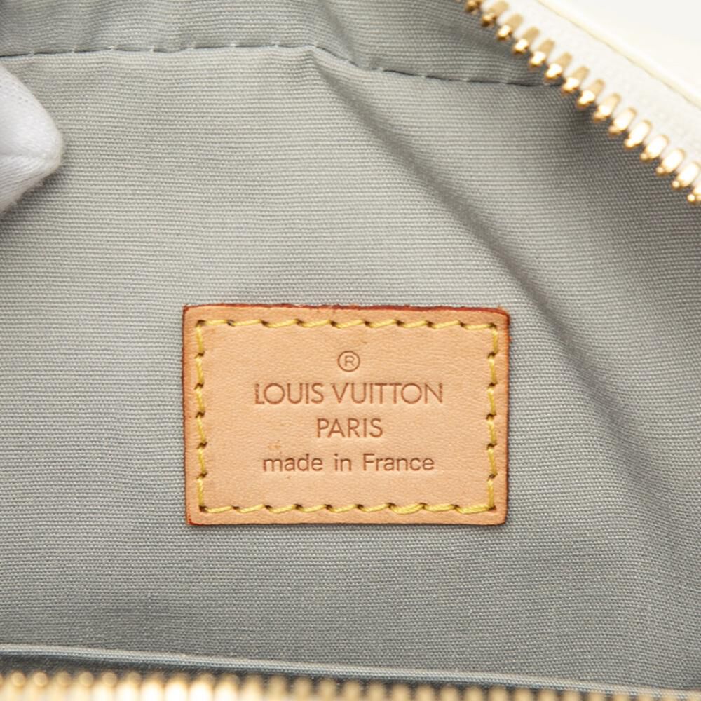 Louis Vuitton Summit Drive