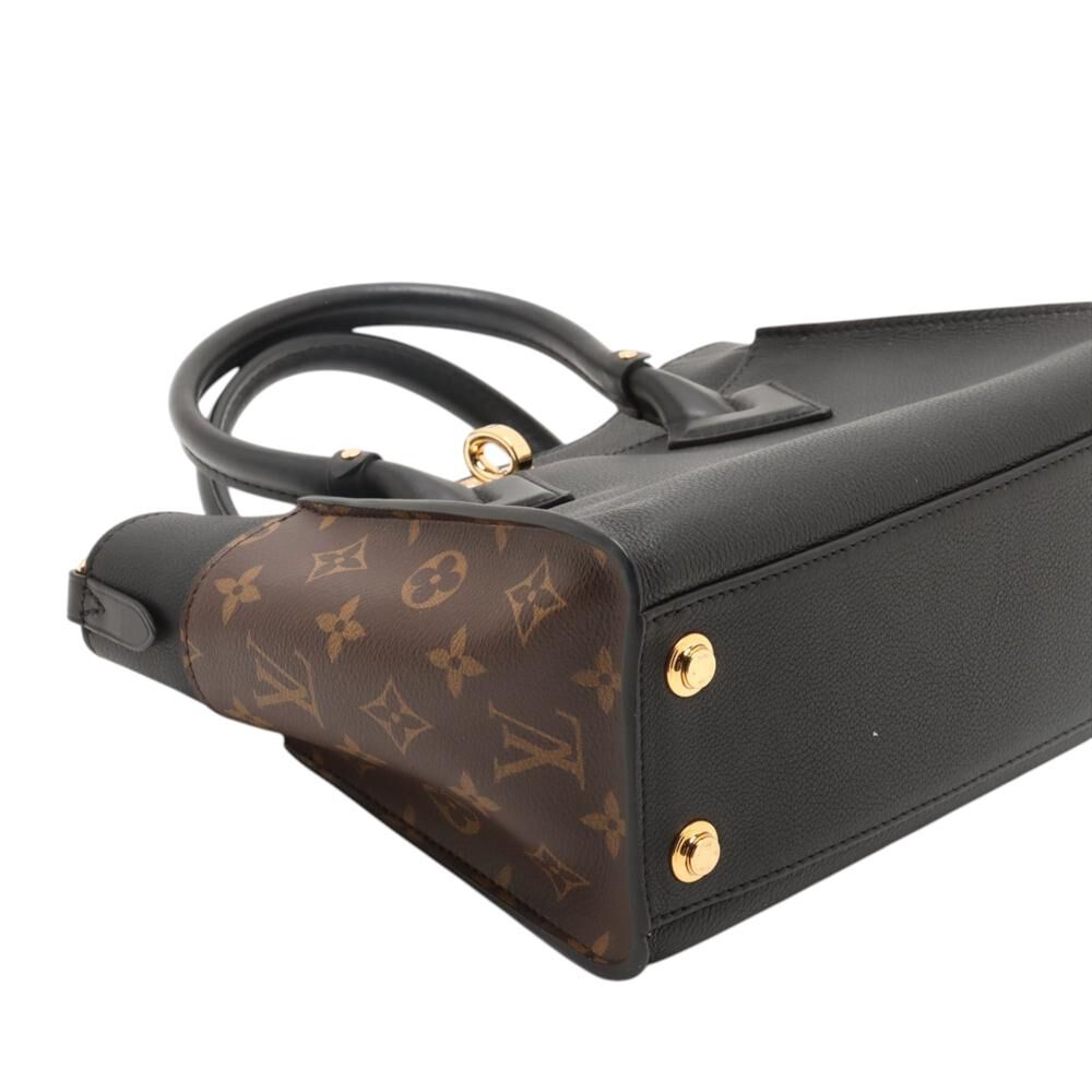 Louis Vuitton On My Side