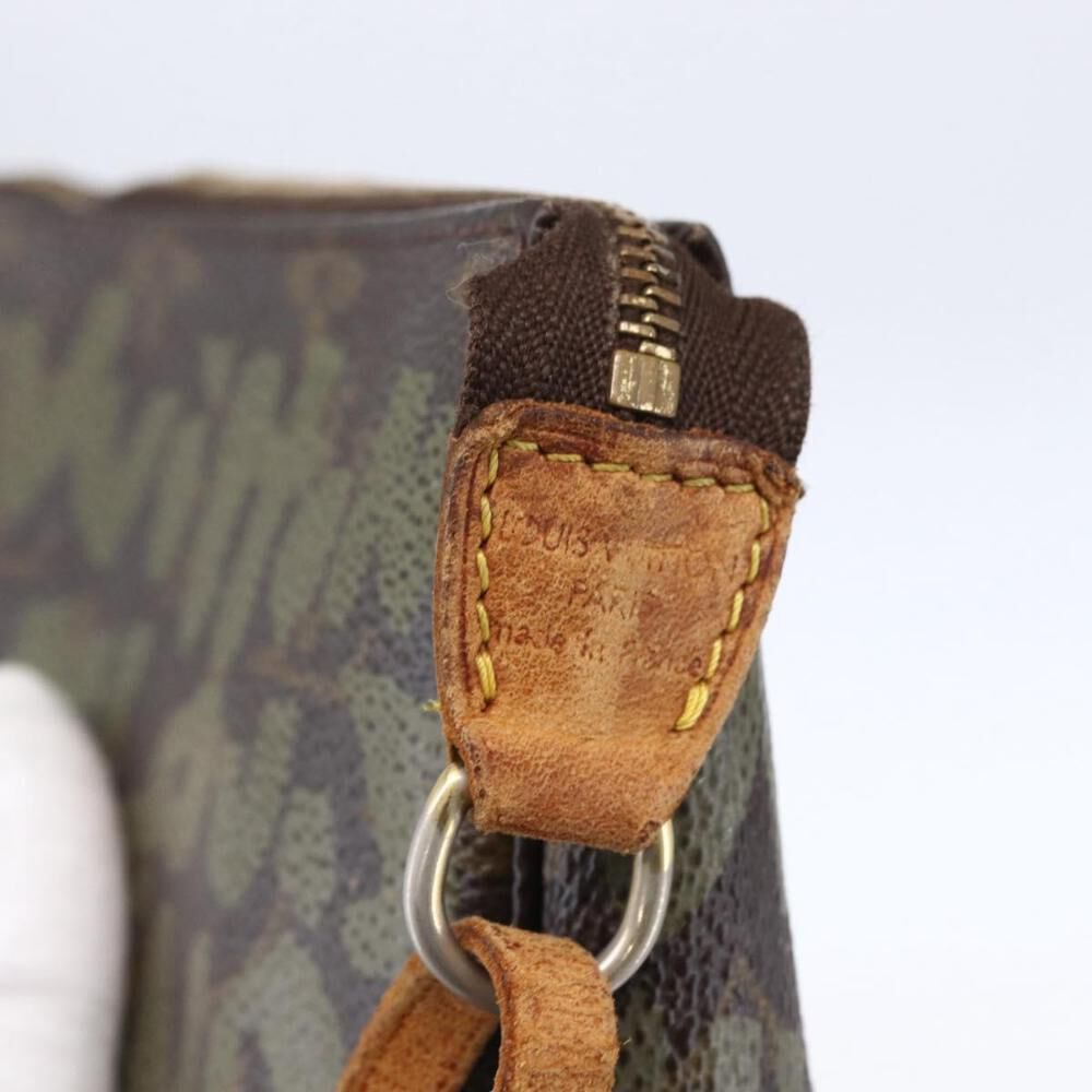 Louis Vuitton Pochette Accessoires