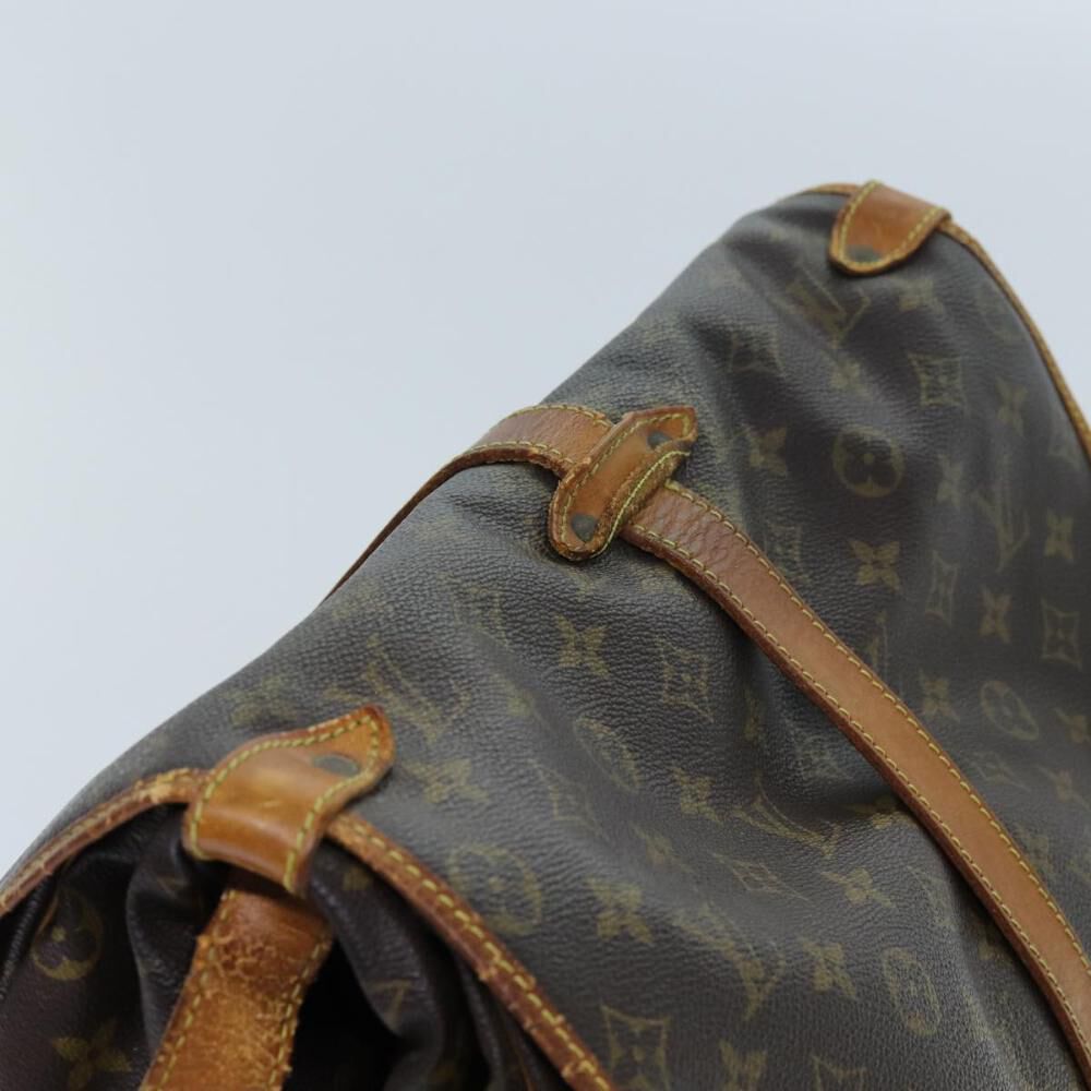 Louis Vuitton Saumur