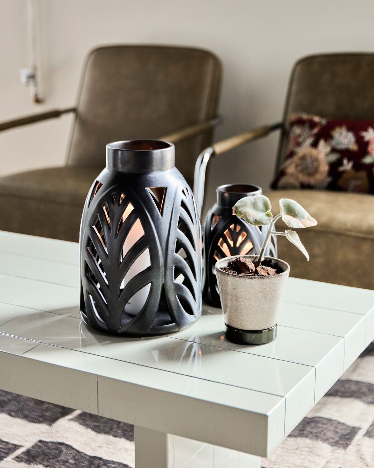 Lanterne, HDElm, Sort