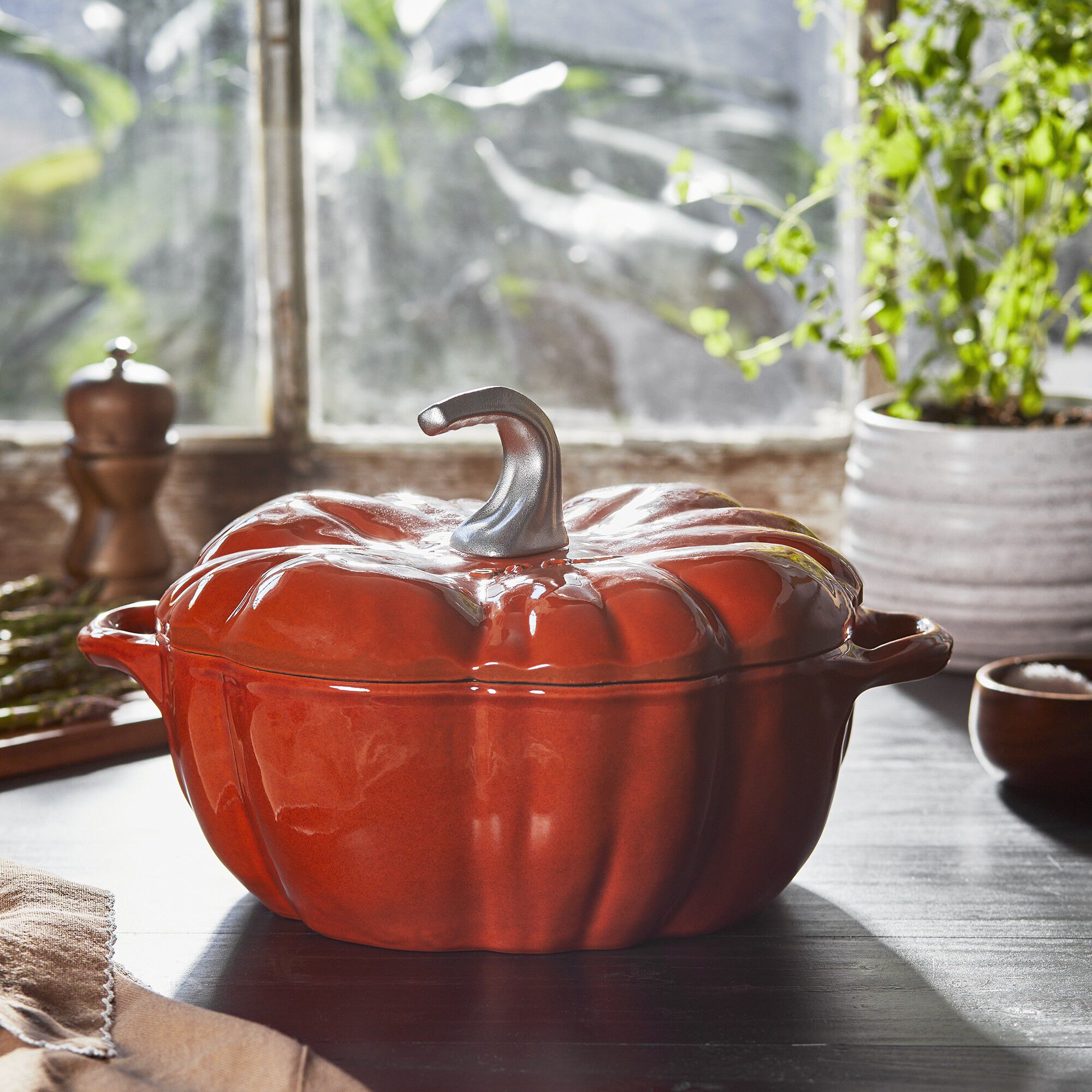 La Cocotte Cocotte 24 cm / 3,25 l, Gr&aelig;skar, Kanel, St&oslash;bejern