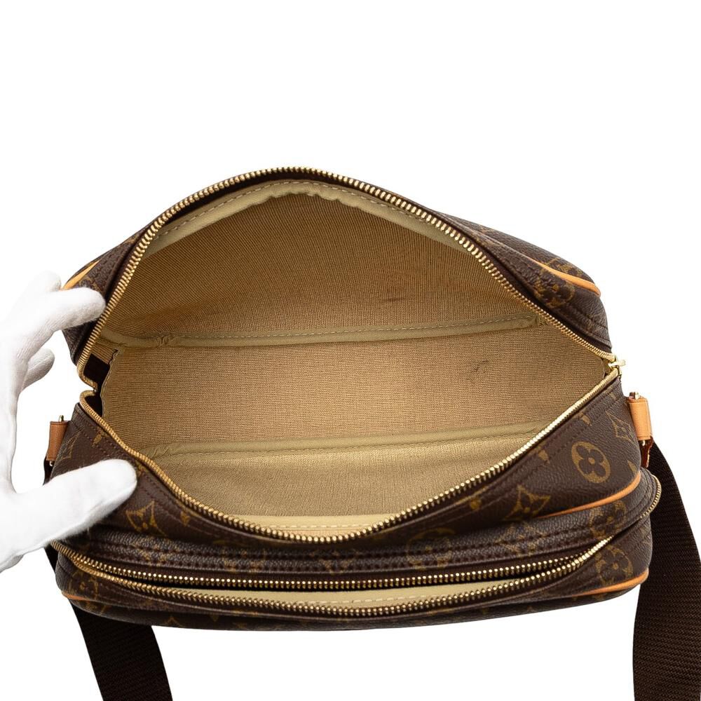 Louis Vuitton Reporter