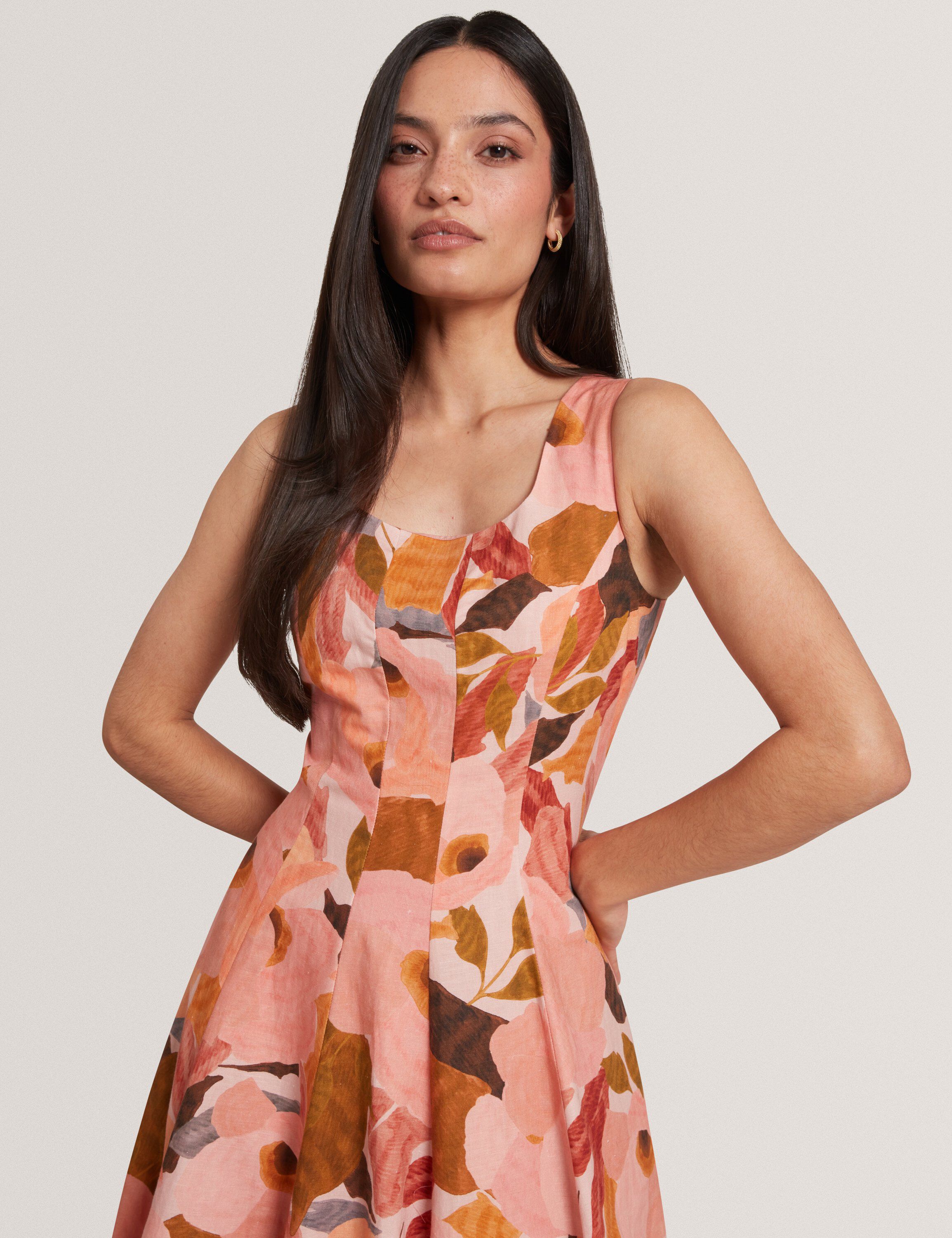 SHIVANA Printed Linen Blend Midi Dr