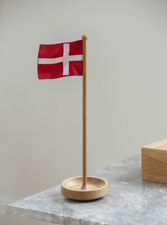elleve Saks kradse Bordflaget, dansk flag