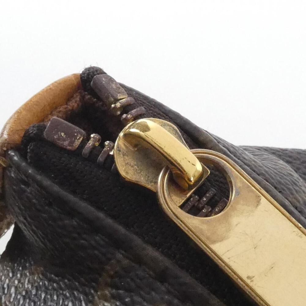 Louis Vuitton Totally
