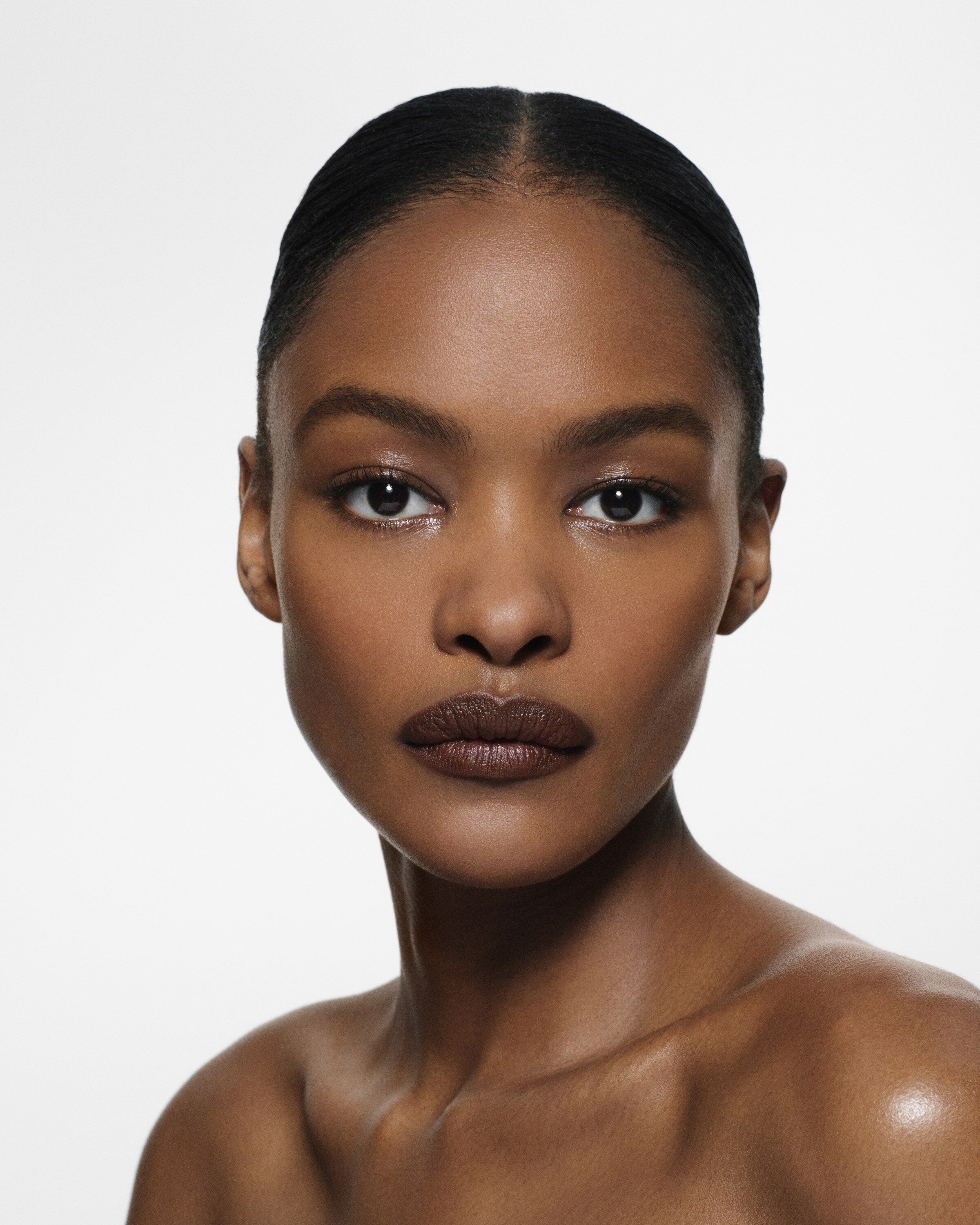 Lip Definer