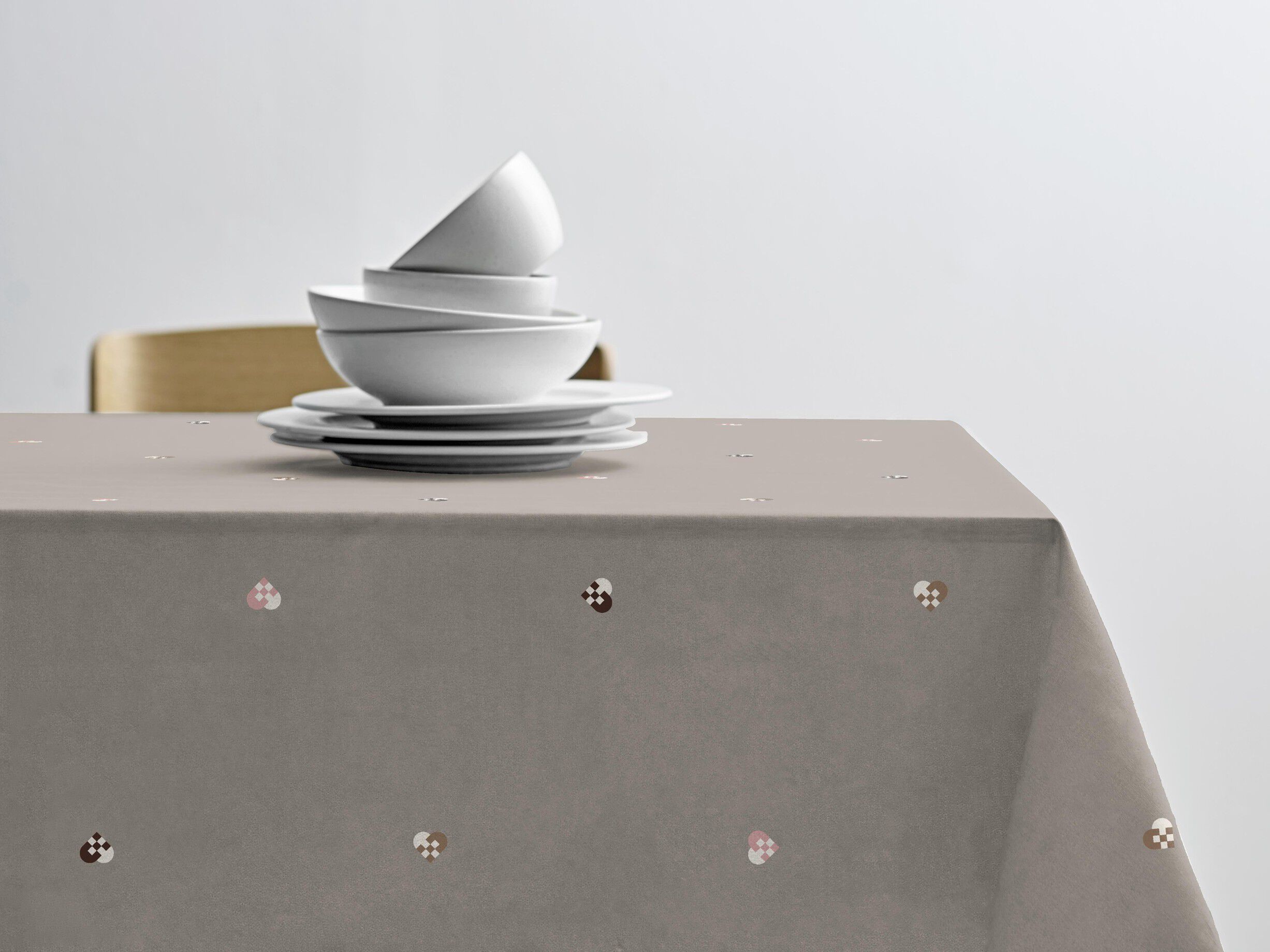 Juledug 140x320 Christmas Hearts Embroidery Rose