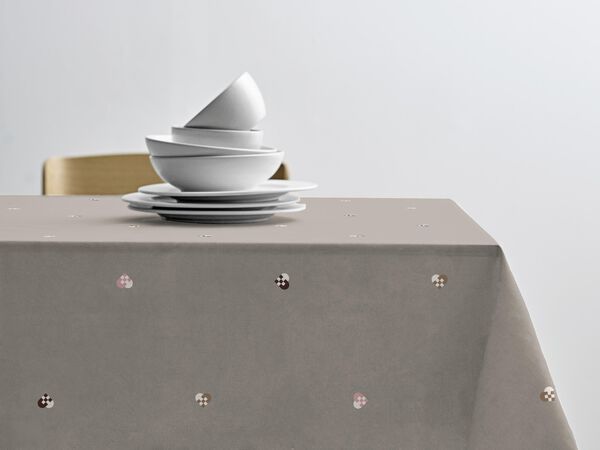 Juledug 140x320 Christmas Hearts Embroidery Rose