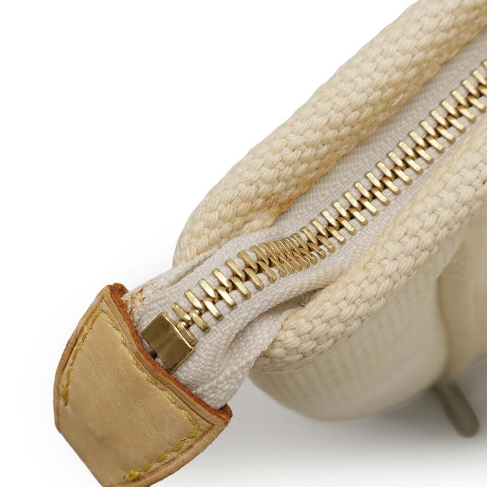 Louis Vuitton Antigua