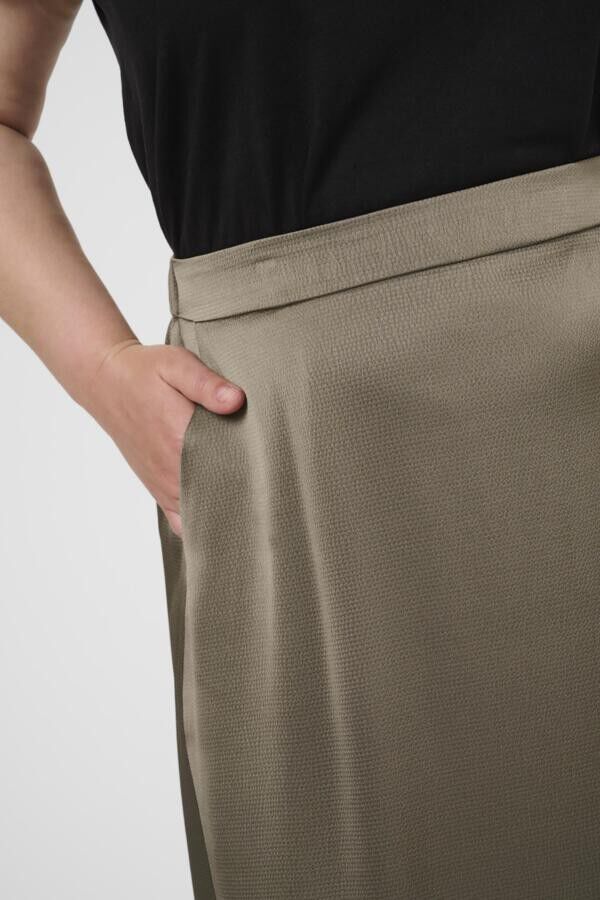 KCdina Skirt