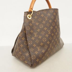 Louis Vuitton Artsy
