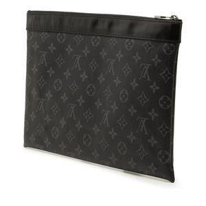 Louis Vuitton Clutch