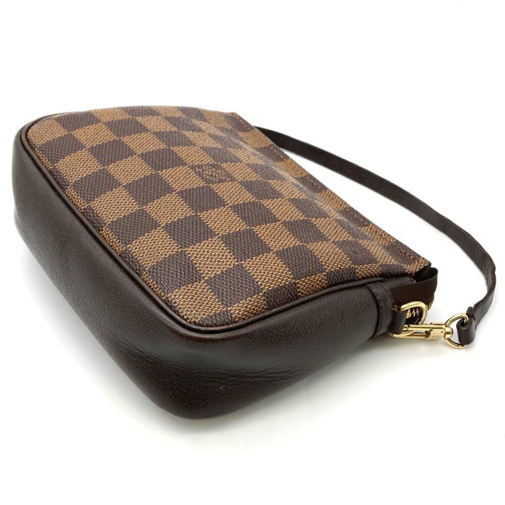 Louis Vuitton Trousse Makeup